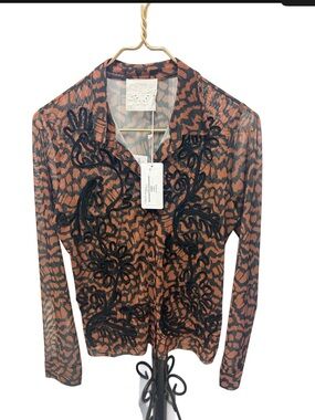 Johnny Was NWT animal print embroidered 
Size small with stretch